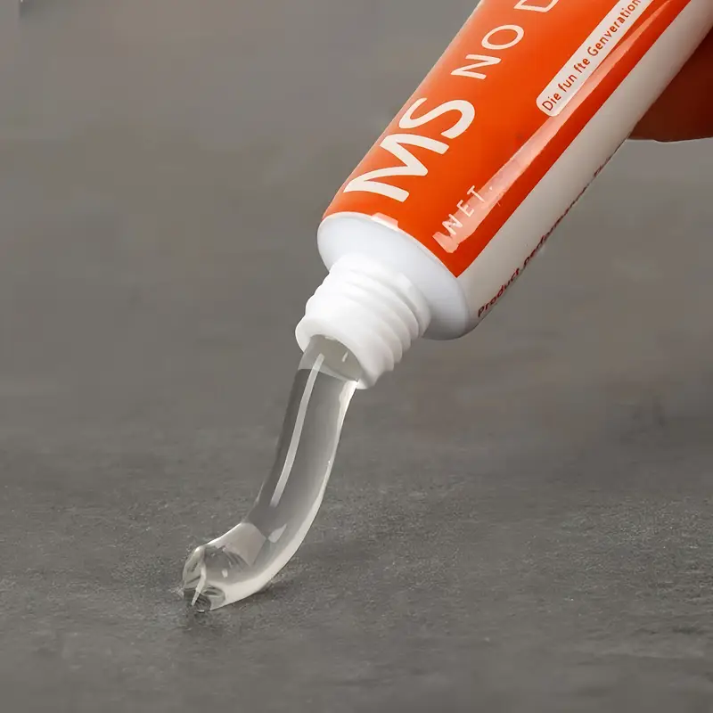 Adesivo trasparente senza chio - Contact Cement Glue recensione e prezzo